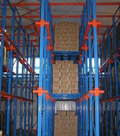 Drive-Fis-Sistema ta' Racking